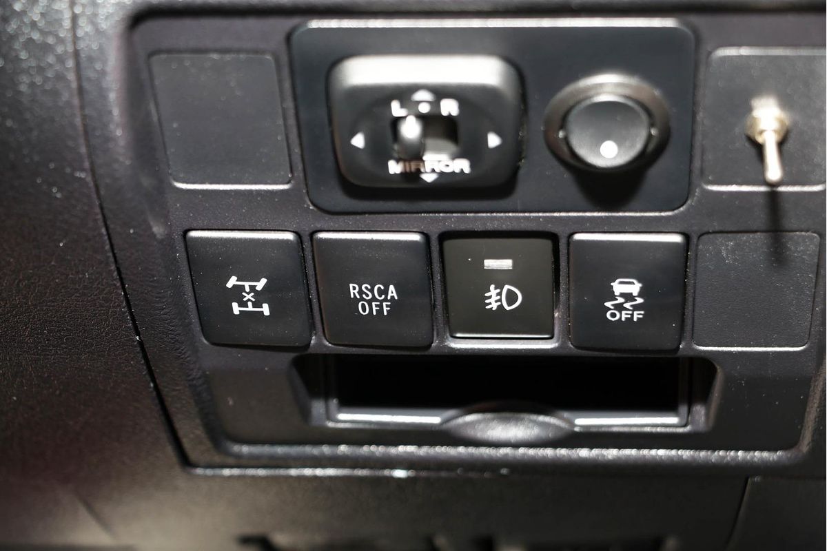 2015 Toyota Landcruiser GXL VDJ200R