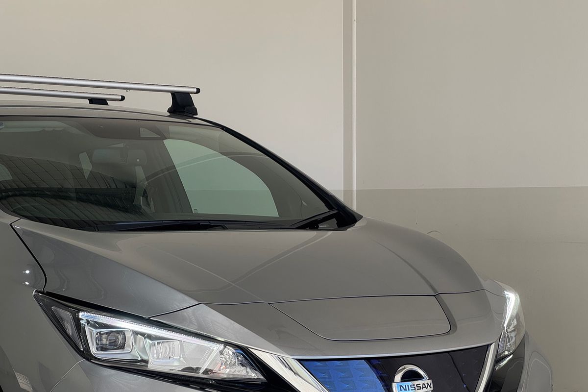 2021 Nissan LEAF ZE1