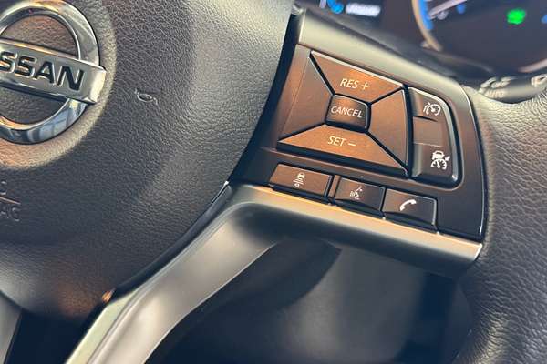 2021 Nissan LEAF ZE1