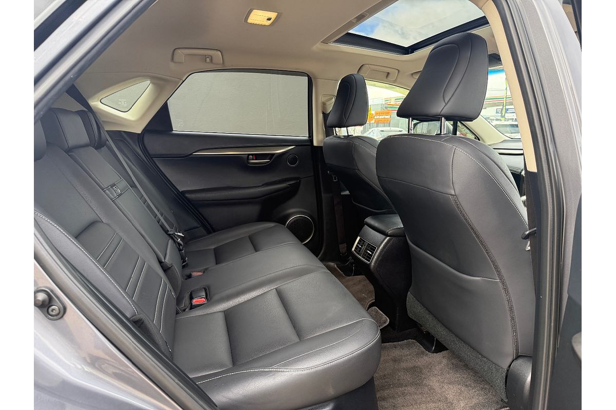 2016 Lexus NX NX200t Luxury AGZ10R