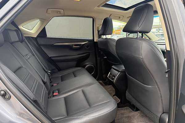 2016 Lexus NX NX200t Luxury AGZ10R