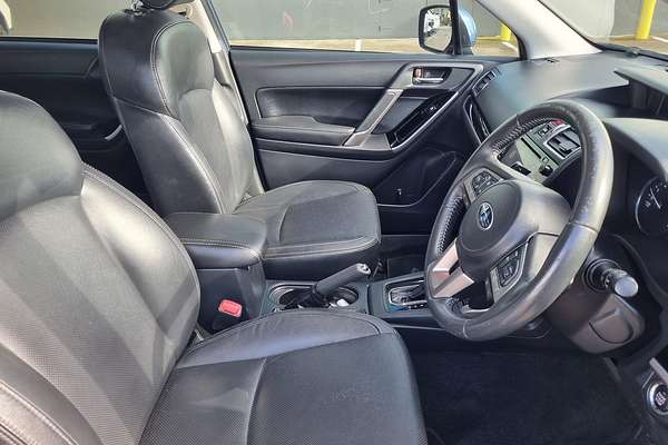 2016 Subaru Forester 2.5i-S S4