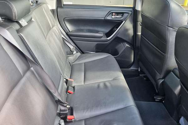 2016 Subaru Forester 2.5i-S S4