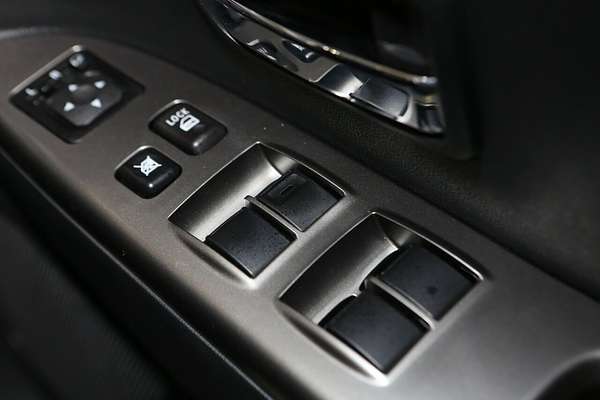 2024 Mitsubishi ASX LS XD