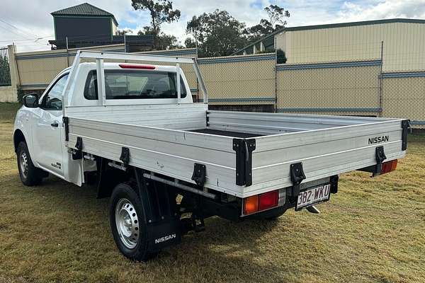 2016 Nissan Navara DX NP300 D23 Rear Wheel Drive