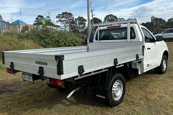 2016 Nissan Navara DX NP300 D23 Rear Wheel Drive