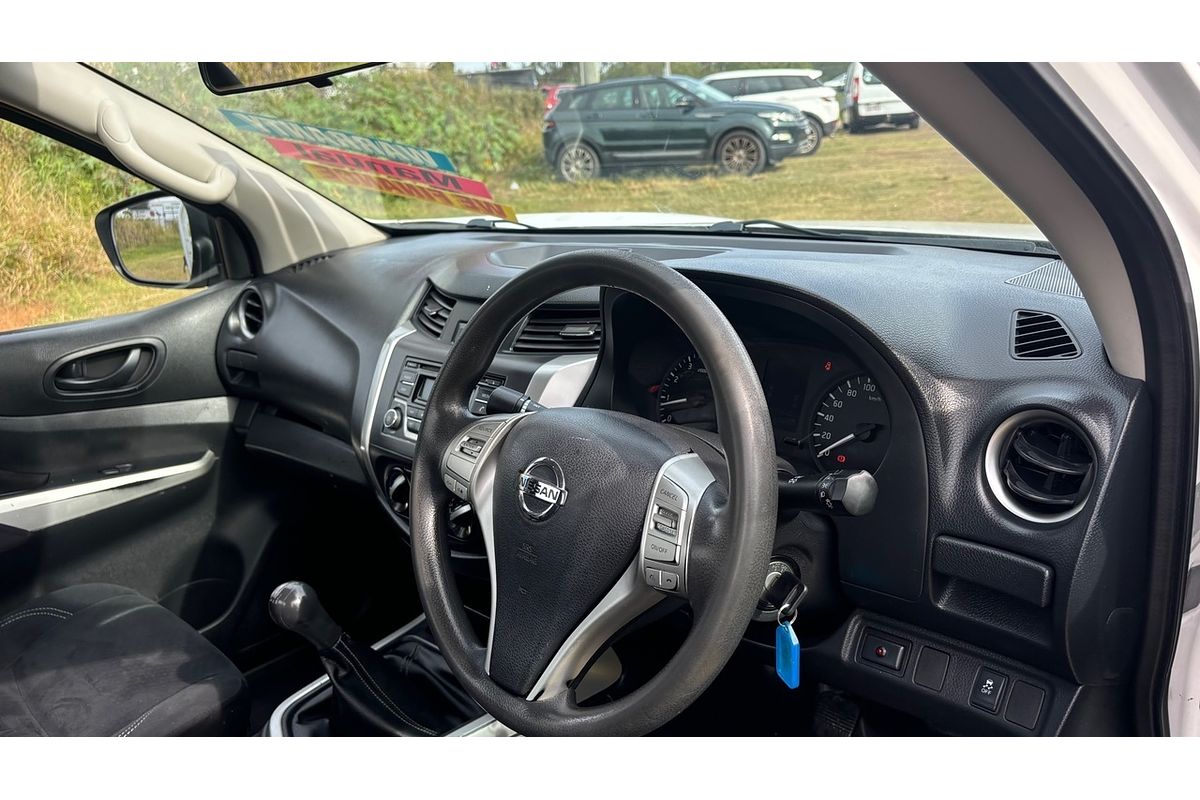 2016 Nissan Navara DX NP300 D23 Rear Wheel Drive