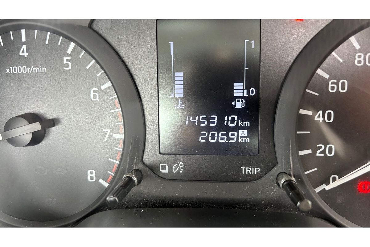 2016 Nissan Navara DX NP300 D23 Rear Wheel Drive