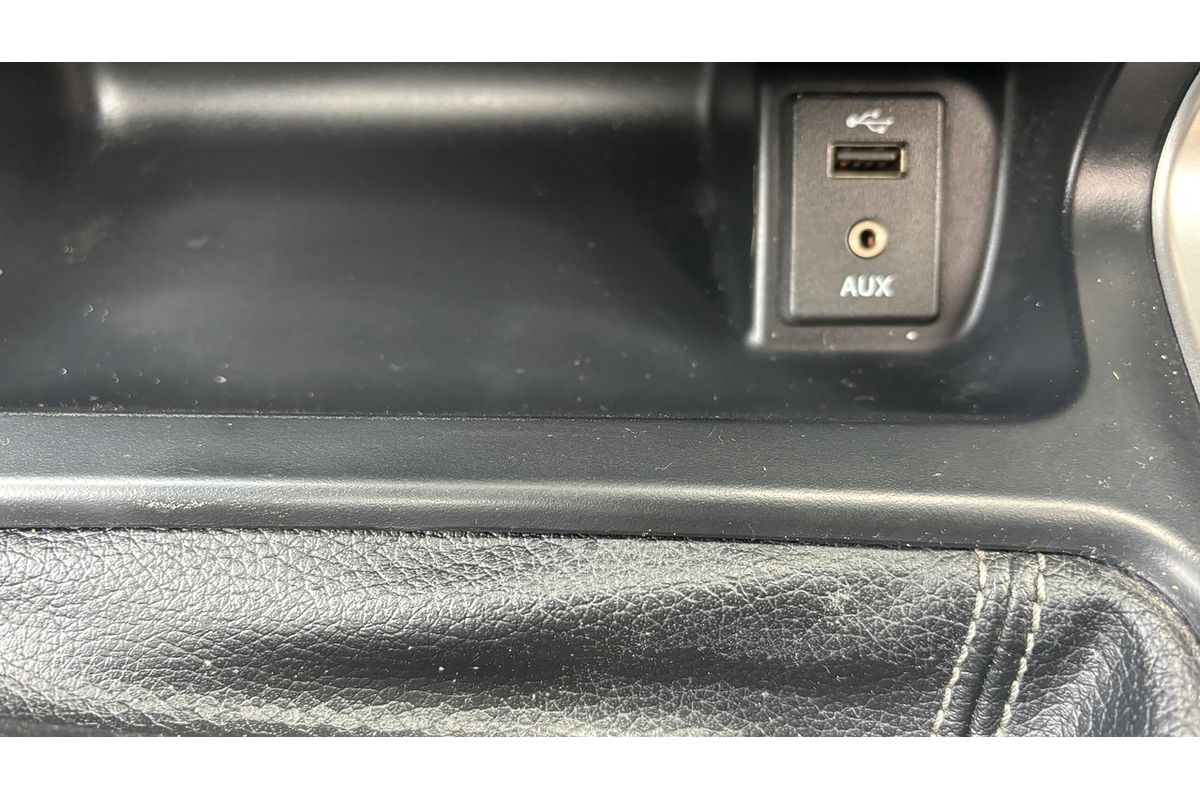 2016 Nissan Navara DX NP300 D23 Rear Wheel Drive