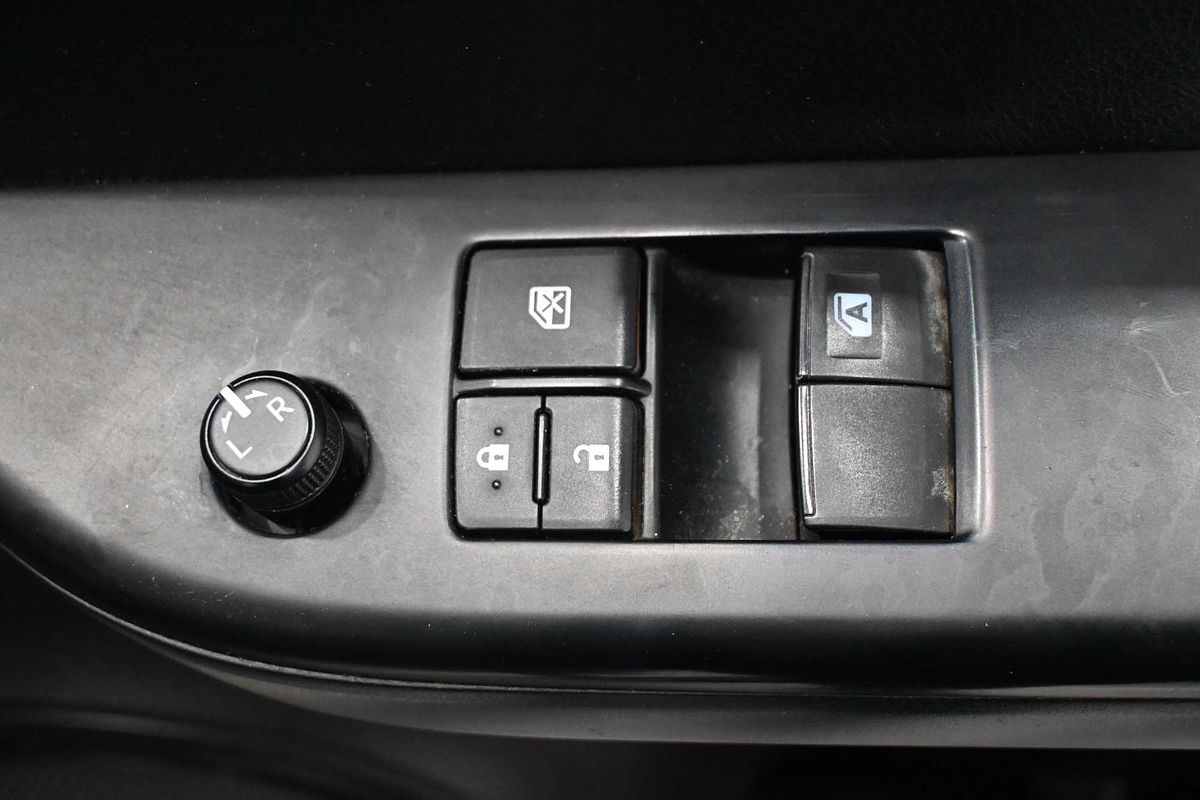 2020 Toyota Hilux Workmate TGN121R Rear Wheel Drive