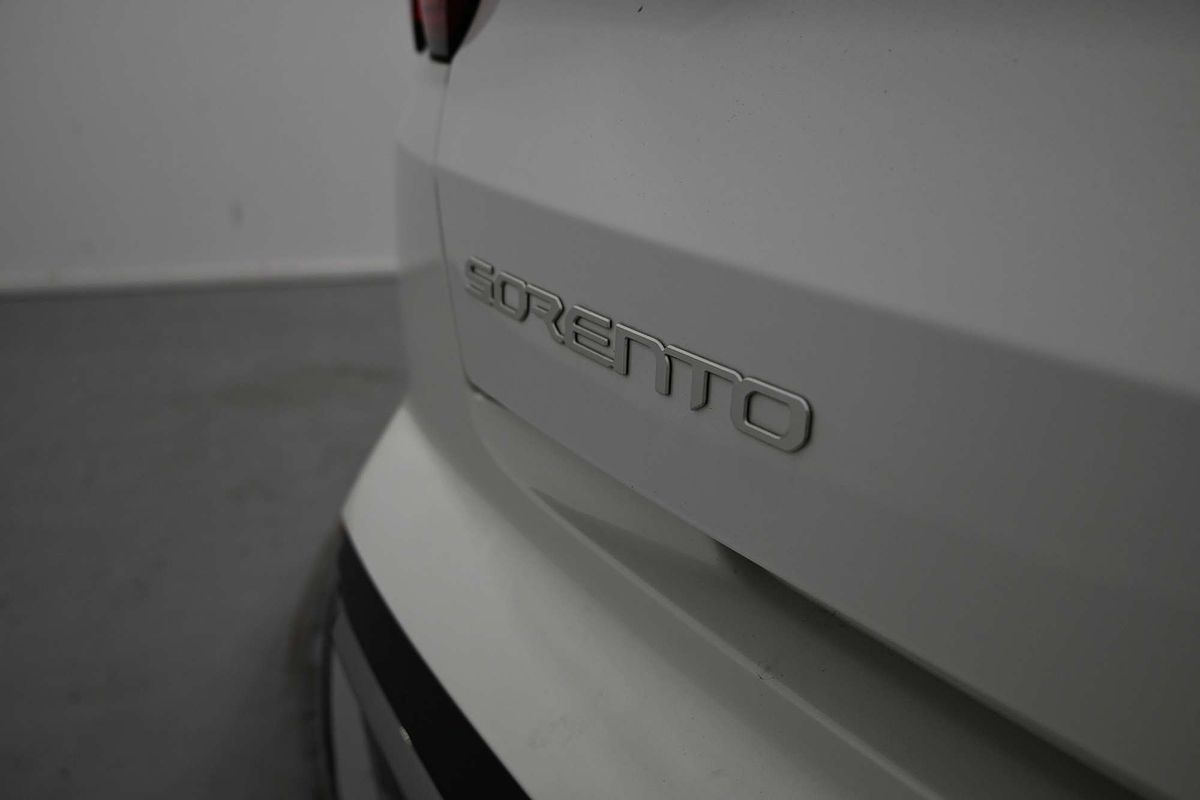 2023 Kia Sorento Sport MQ4