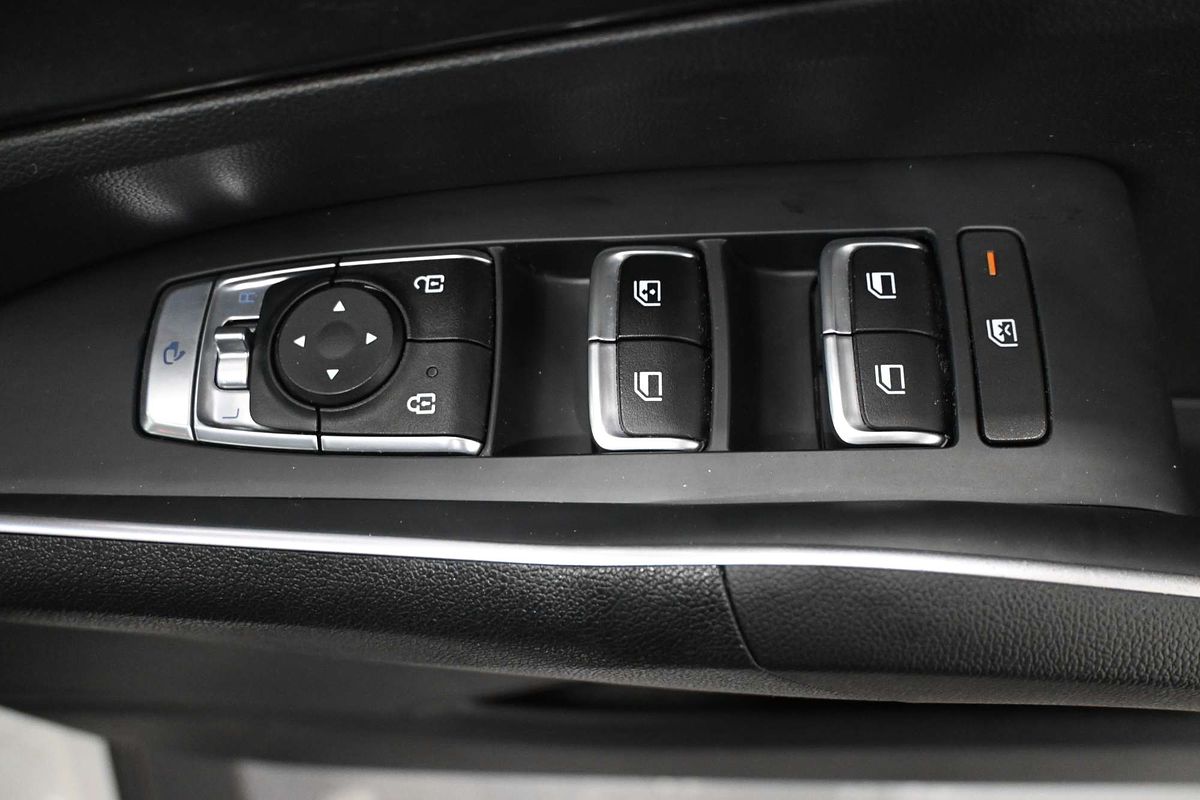 2023 Kia Sorento Sport MQ4