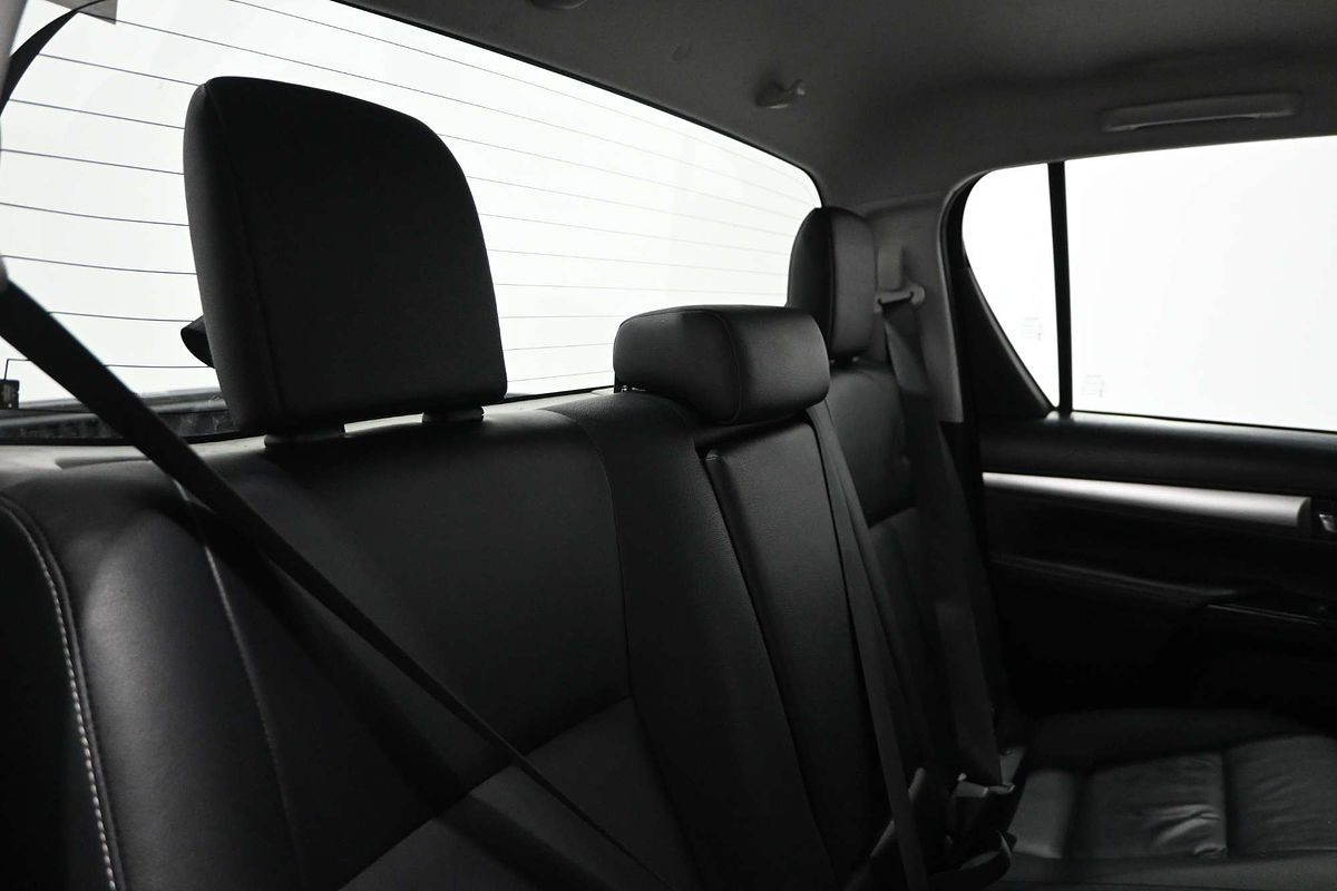 2018 Toyota Hilux SR5 GUN126R 4X4