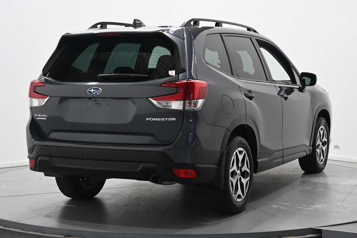 2023 Subaru Forester 2.5i S5