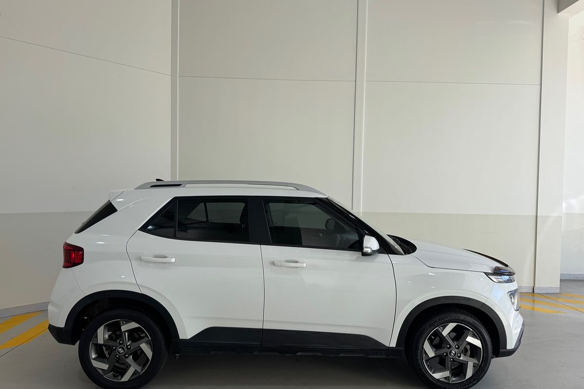 2020 Hyundai Venue Active QX.2