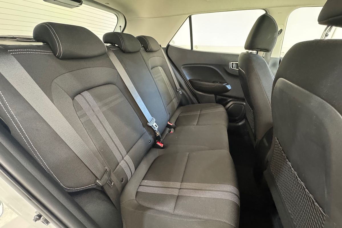 2020 Hyundai Venue Active QX.2
