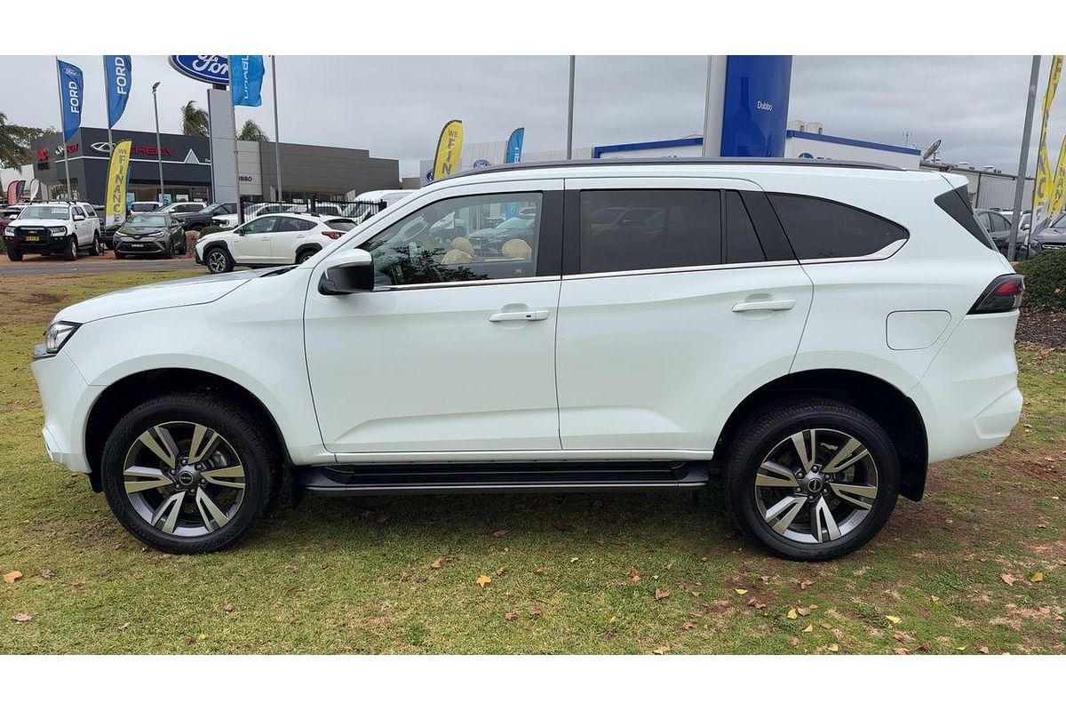 2023 Isuzu MU-X LS-T