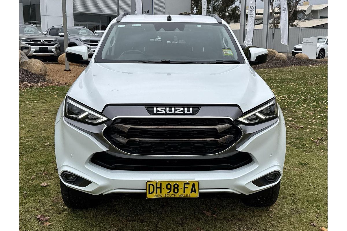 2023 Isuzu MU-X LS-T