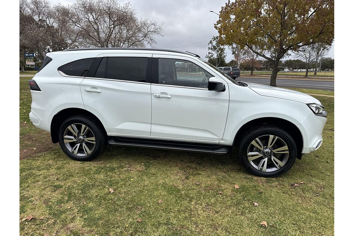 2023 Isuzu MU-X LS-T