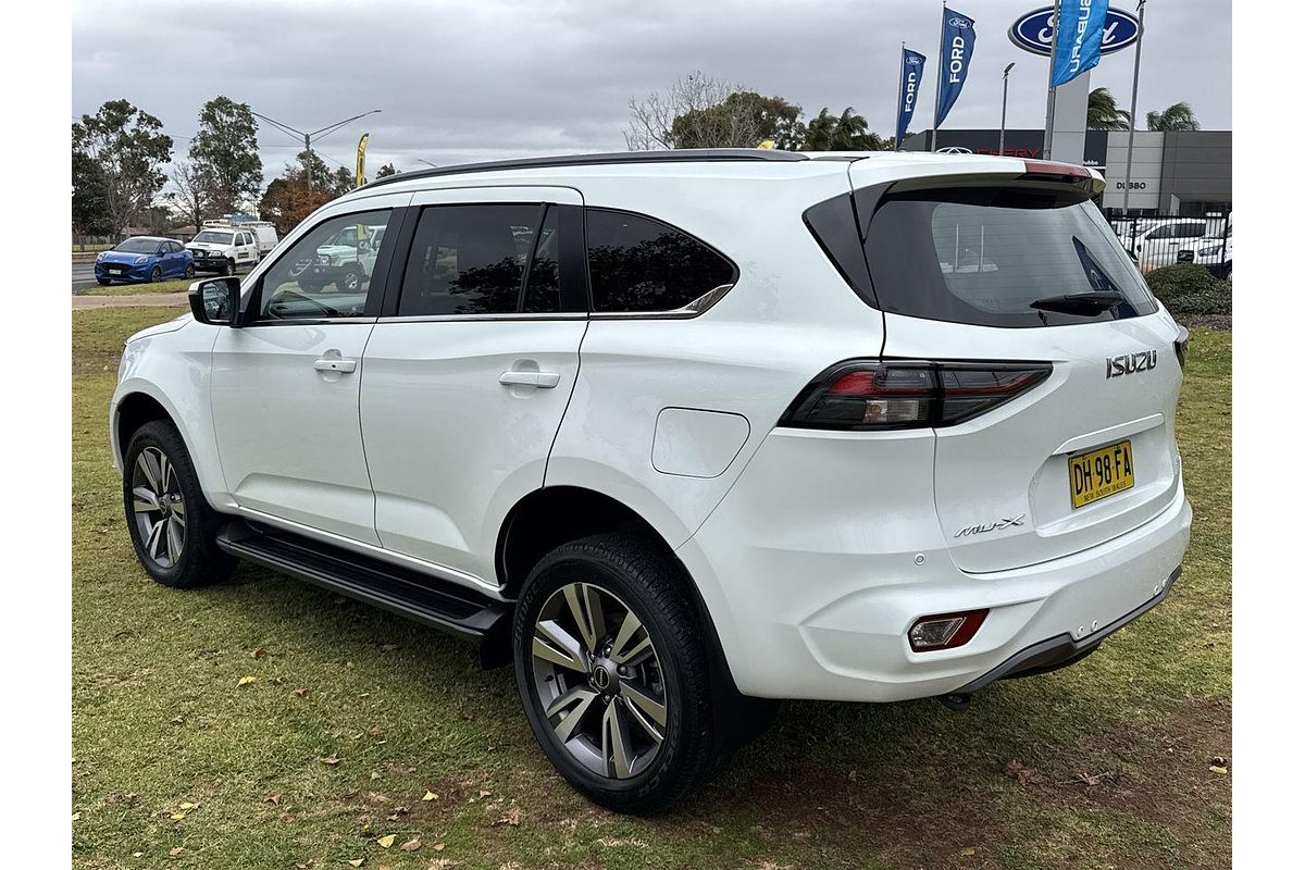 2023 Isuzu MU-X LS-T