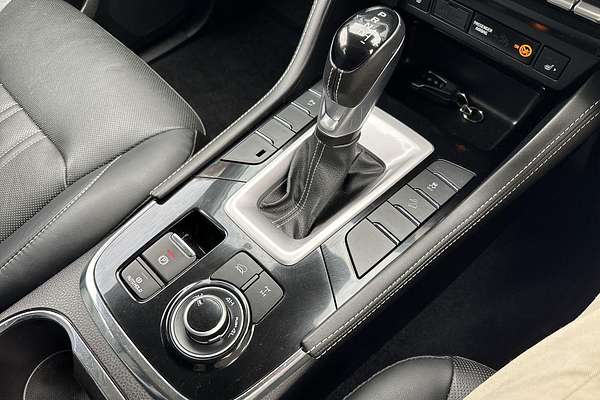 2023 Isuzu MU-X LS-T