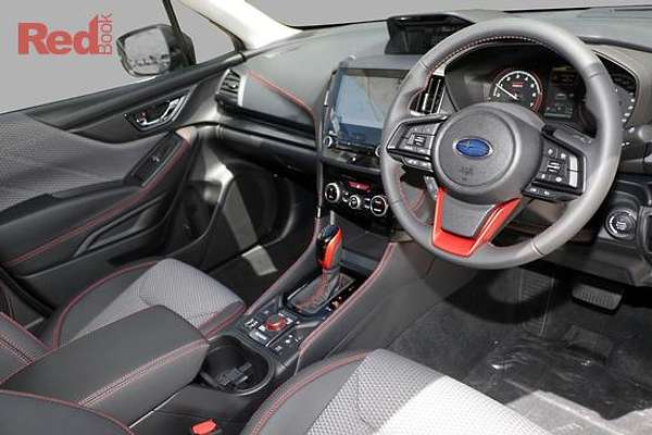 2025 Subaru Forester 2.5i Sport S5