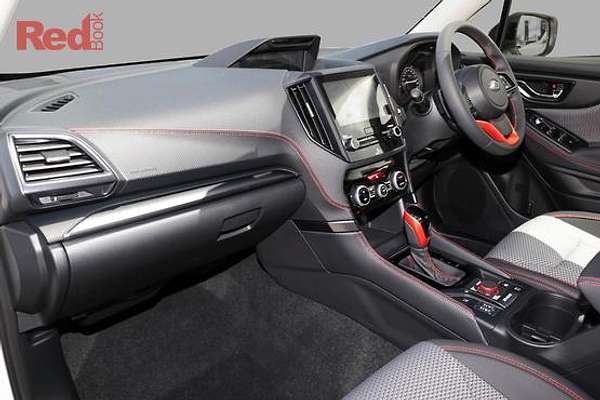 2025 Subaru Forester 2.5i Sport S5