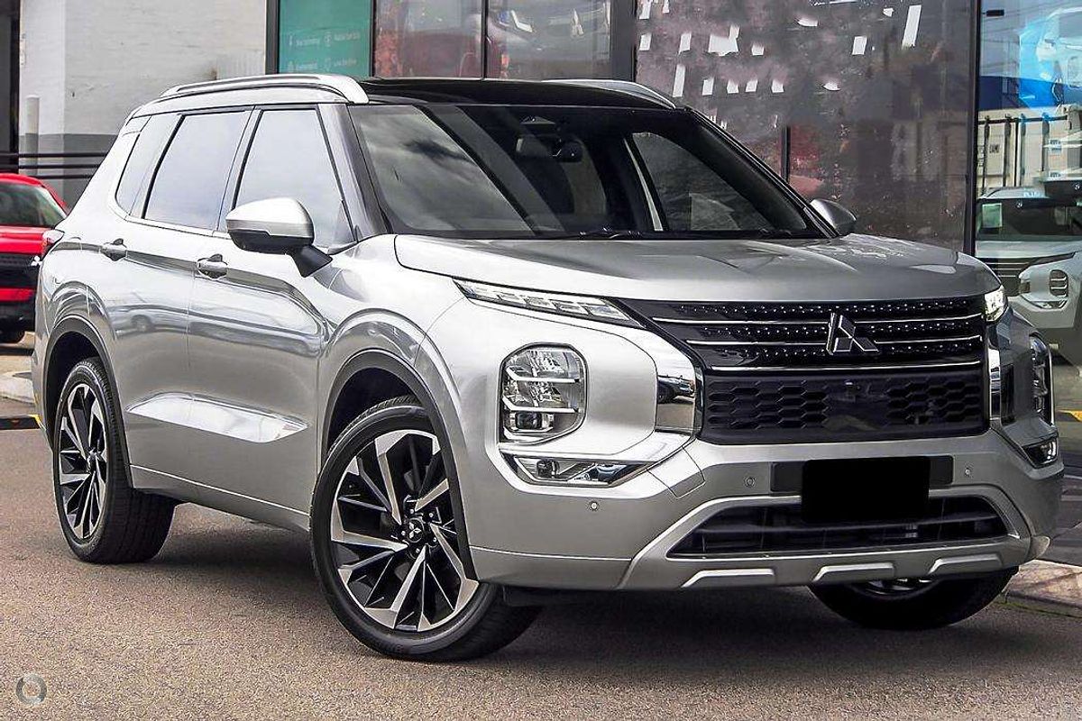 2025 Mitsubishi Outlander Exceed Tourer ZM