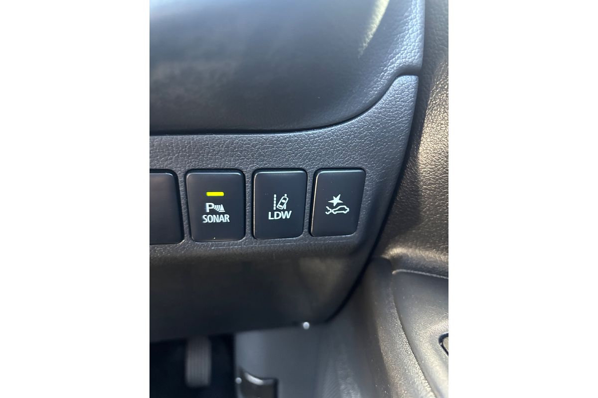 2021 Mitsubishi OUTLANDER ES ZL