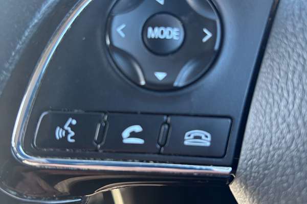 2021 Mitsubishi OUTLANDER ES ZL