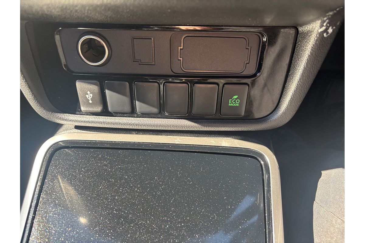 2021 Mitsubishi OUTLANDER ES ZL