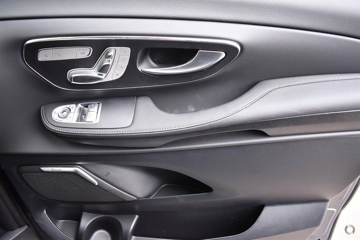 2024 Mercedes-Benz V-Class V300 d AMG Avantgarde 447