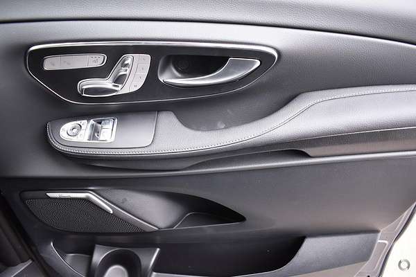2024 Mercedes-Benz V-Class V300 d AMG Avantgarde 447