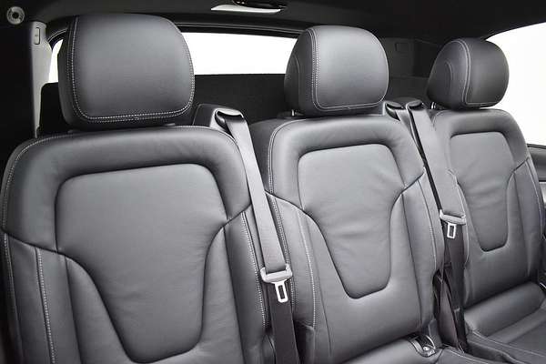 2024 Mercedes-Benz V-Class V300 d AMG Avantgarde 447