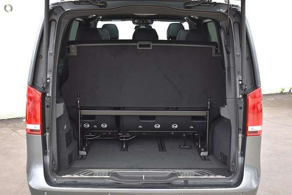 2024 Mercedes-Benz V-Class V300 d AMG Avantgarde 447