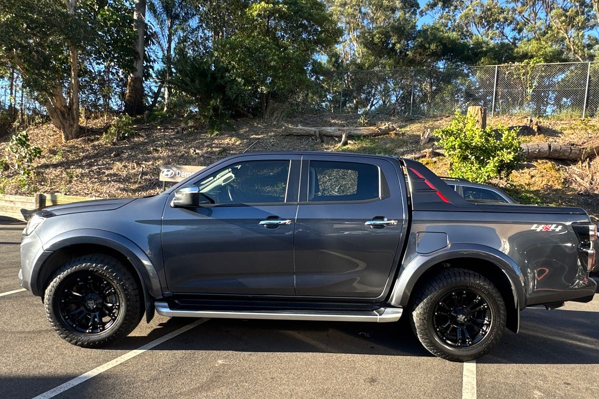 2022 Isuzu D-MAX LS-U+ 4X4