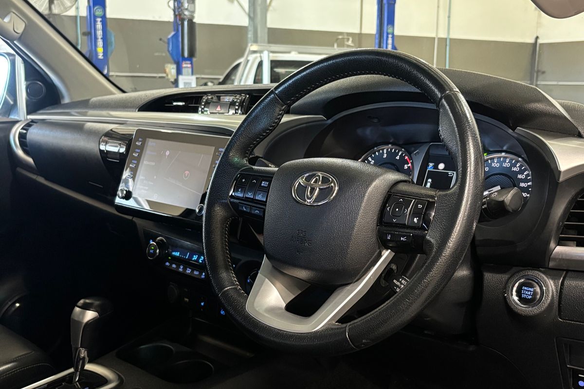 2021 Toyota Hilux SR5 GUN126R
