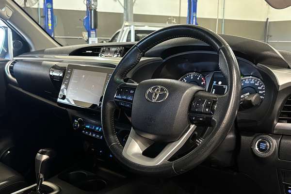 2021 Toyota Hilux SR5 GUN126R