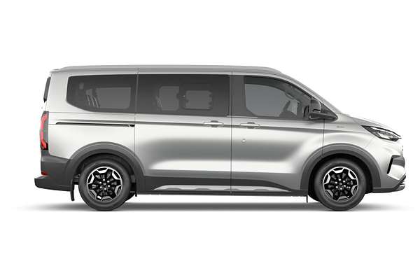 2025 Ford Tourneo Active AV SWB