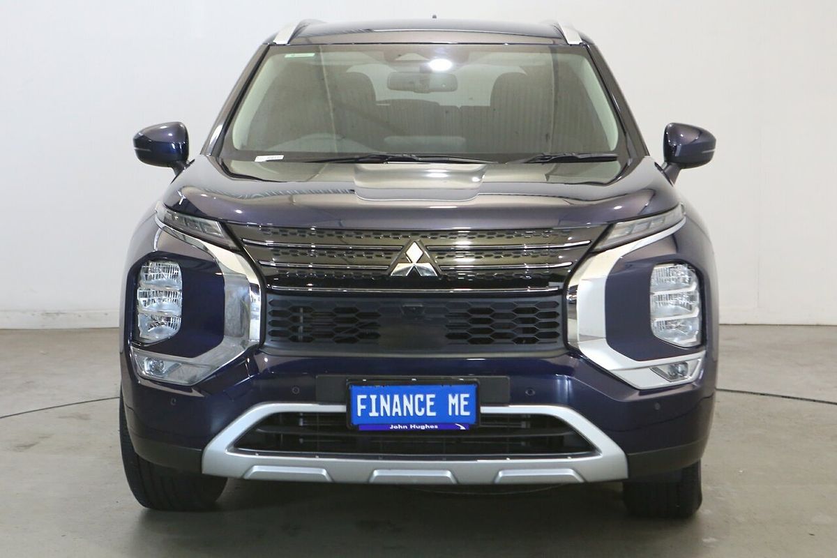 2024 Mitsubishi Outlander LS ZM