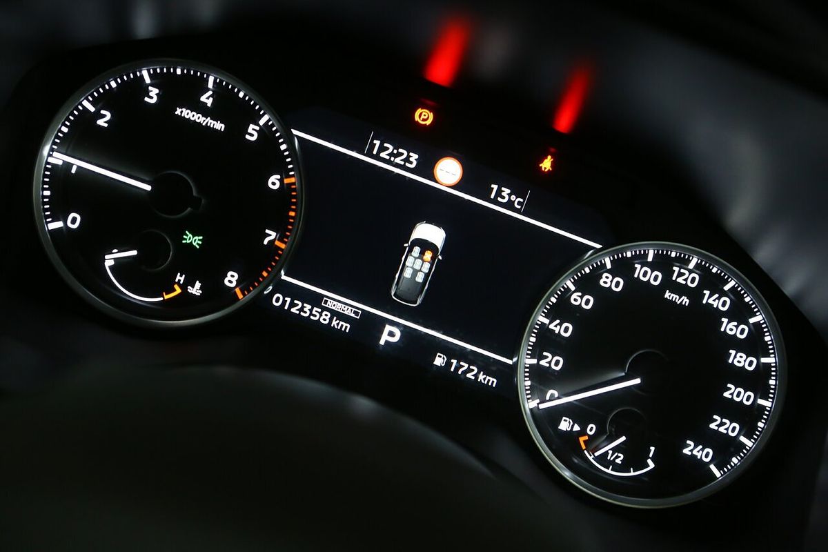 2024 Mitsubishi Outlander LS ZM