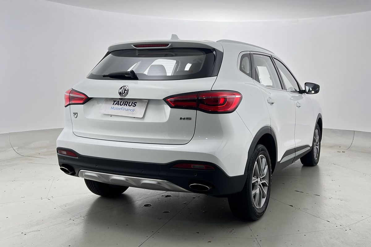 2022 MG HS Vibe SAS23