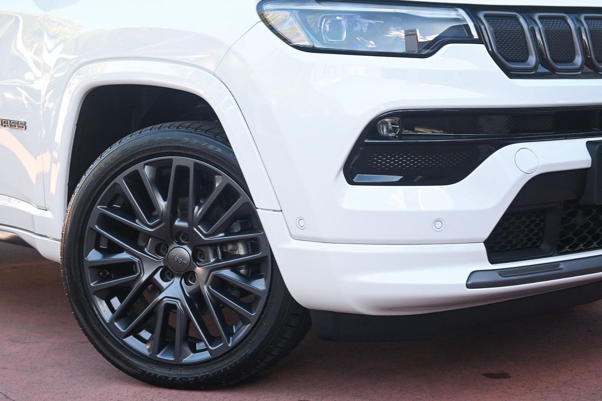2022 Jeep Compass S-Limited M6