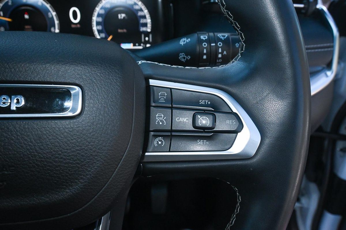 2022 Jeep Compass S-Limited M6