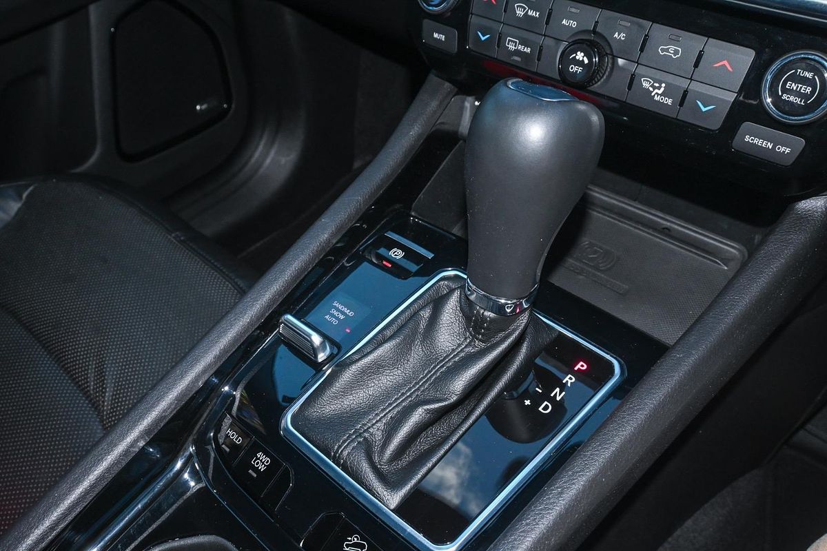 2022 Jeep Compass S-Limited M6