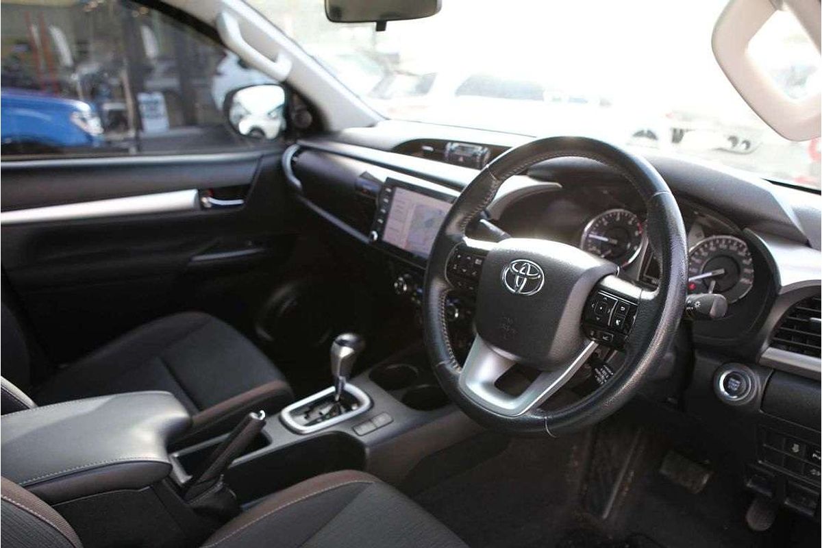 2020 Toyota Hilux SR5 GUN126R 4X4