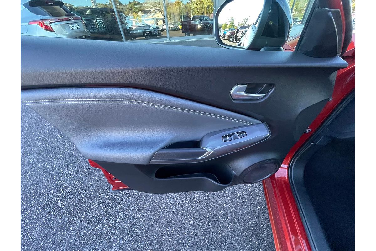 2021 Nissan JUKE ST-L F16