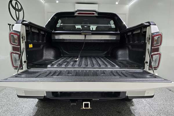 2021 Isuzu D-MAX X-TERRAIN 4X4