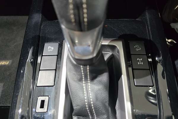 2021 Isuzu D-MAX X-TERRAIN 4X4
