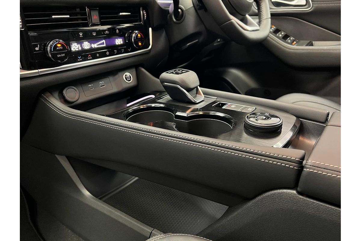 2025 Nissan X-TRAIL Ti-L T33